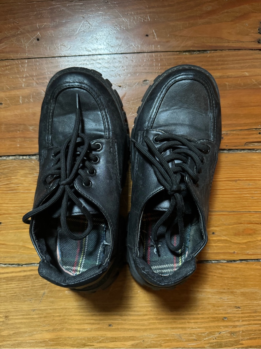 Black Lace-Up Casual Leather Shoes